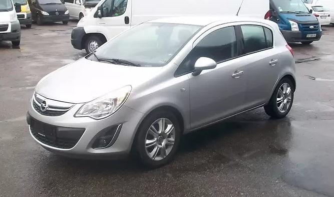 серая Корса спереди