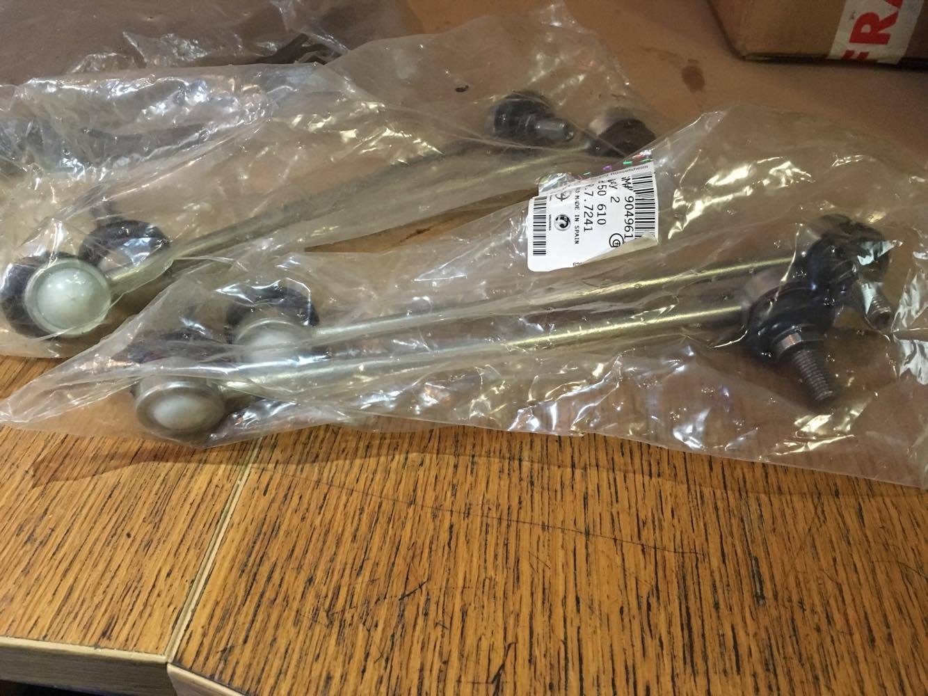 стойки стабилизатора в упаковке