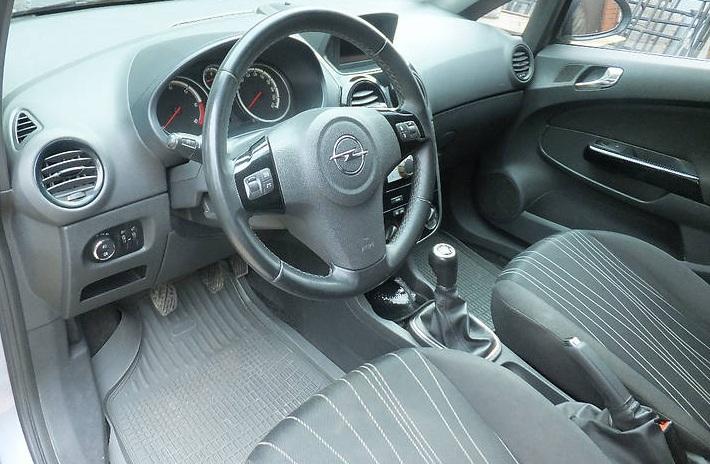 салон на Корсе