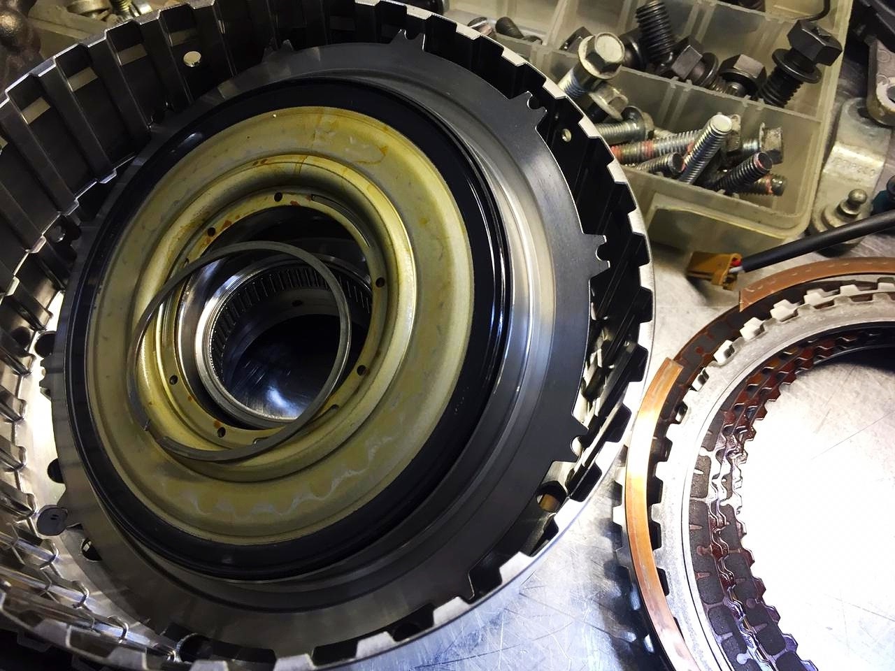 шестеренки в АКПП