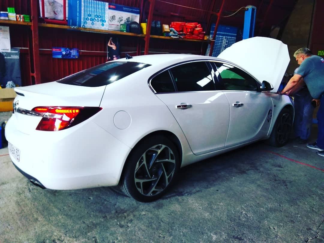 опель в автосервисе