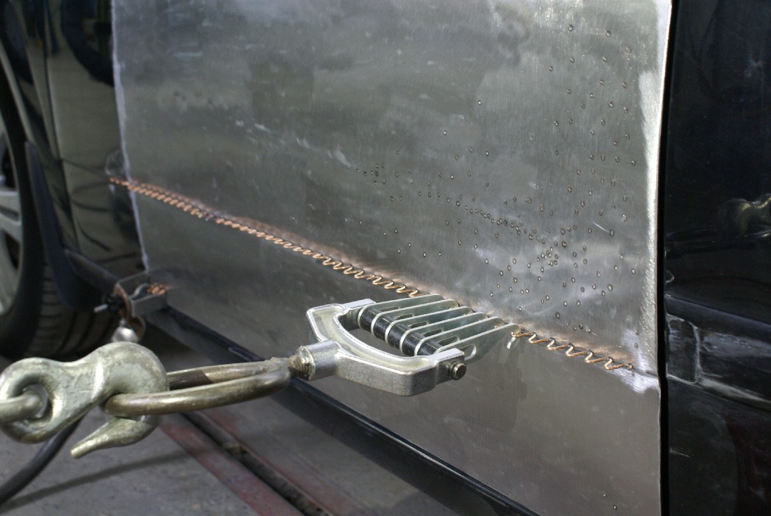 кузовной ремонт двери водителя на инсигнии