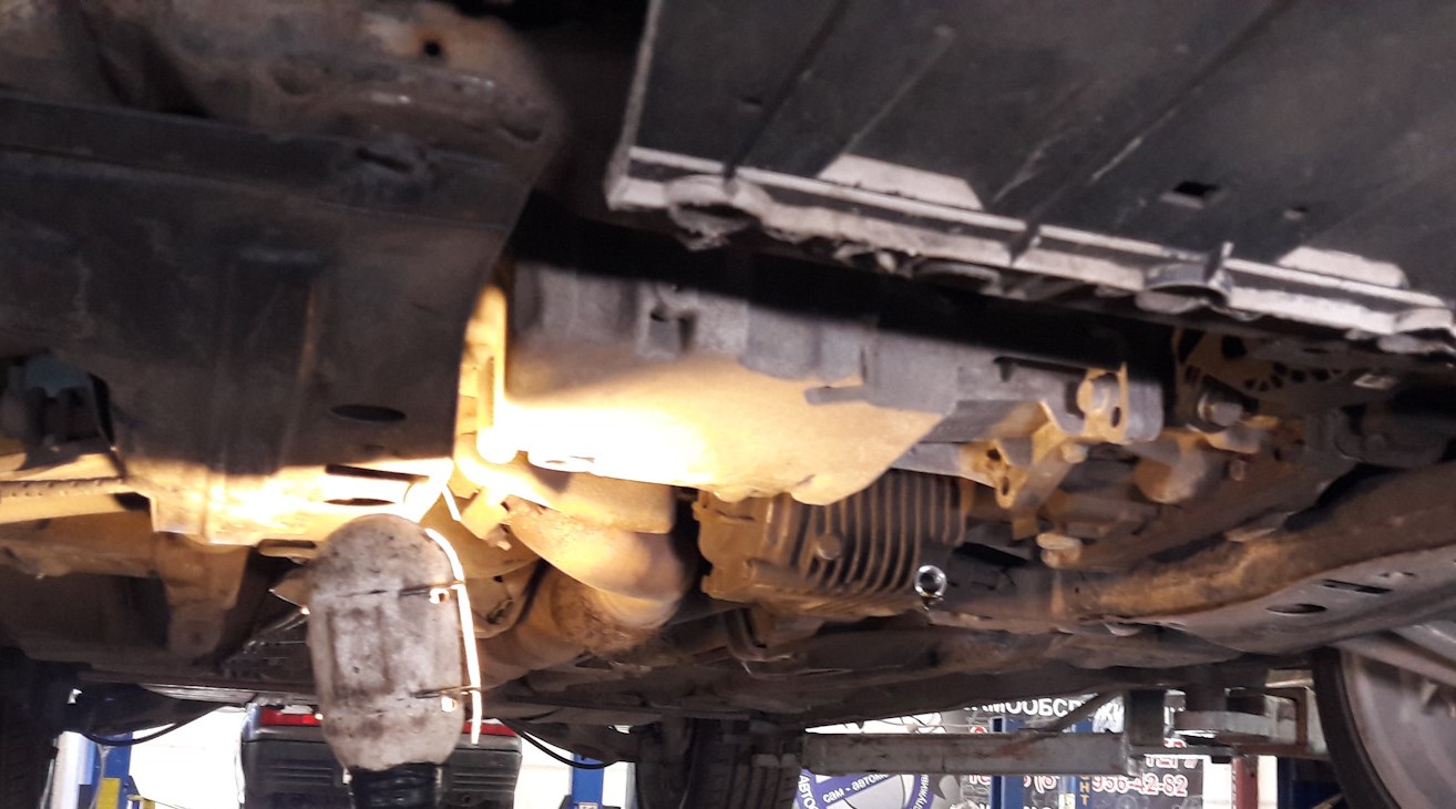 замена масла в заднем мосту