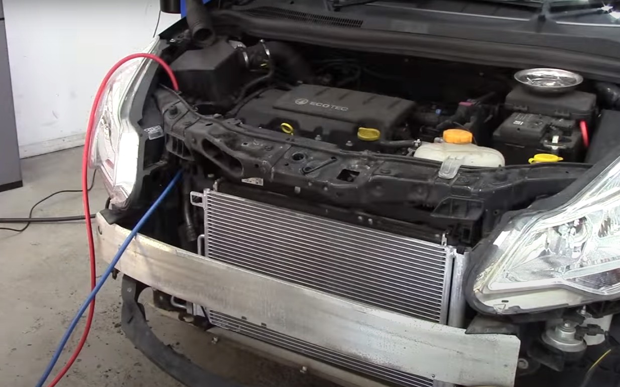 заправка кондиционера Опель Инсигния