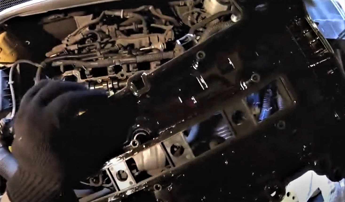 Замена прокладки клапанной крышки Опель Астра