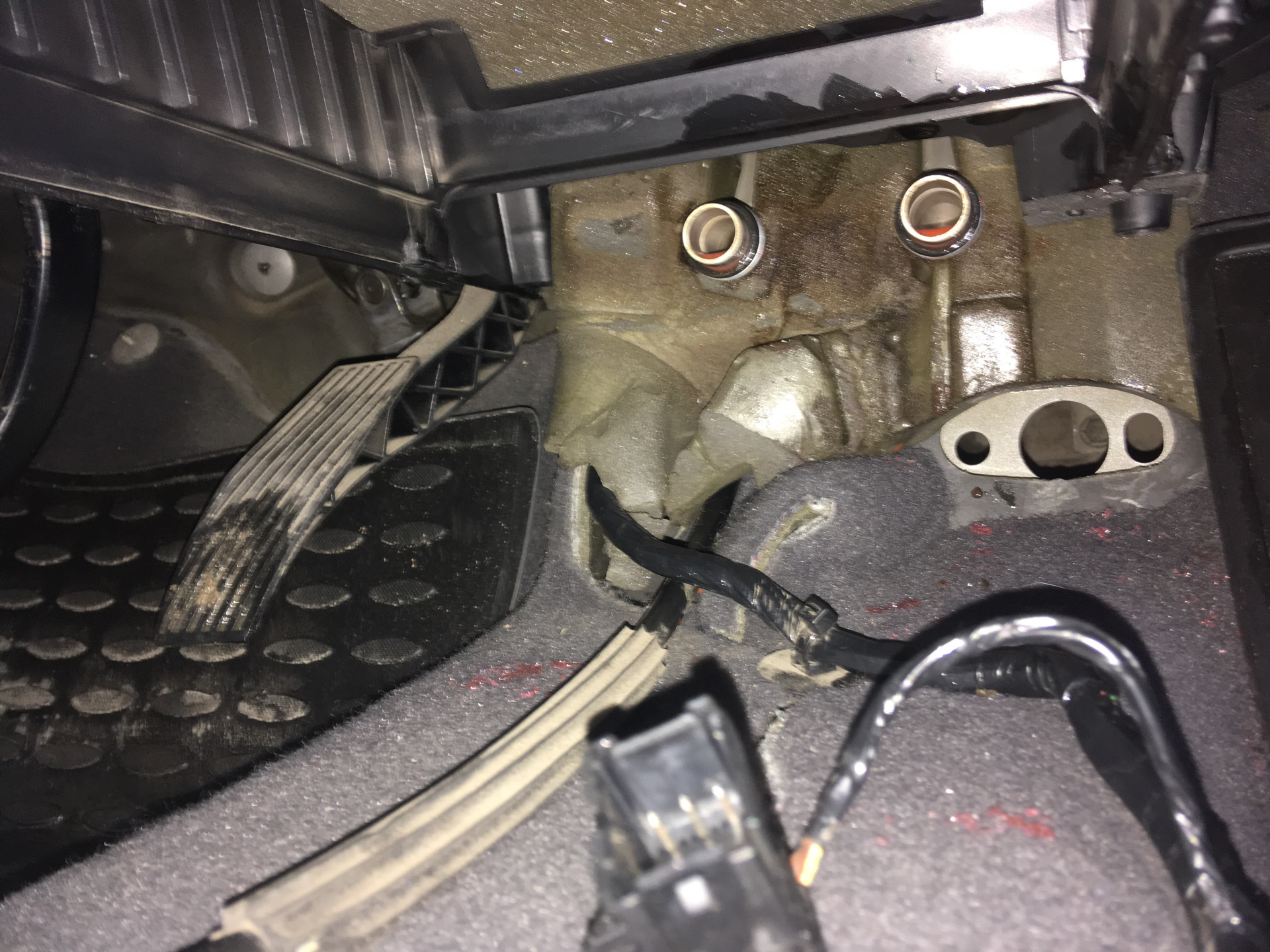 Замена радиатора печки Опель Астра H