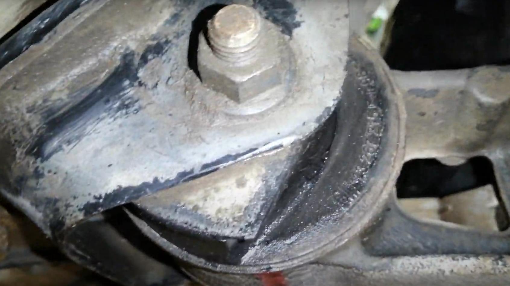 сайлентблоки задней подвески