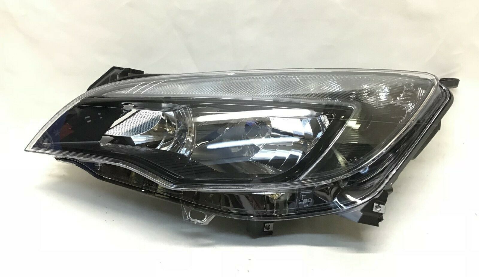 новая левая фара Опель Астра J