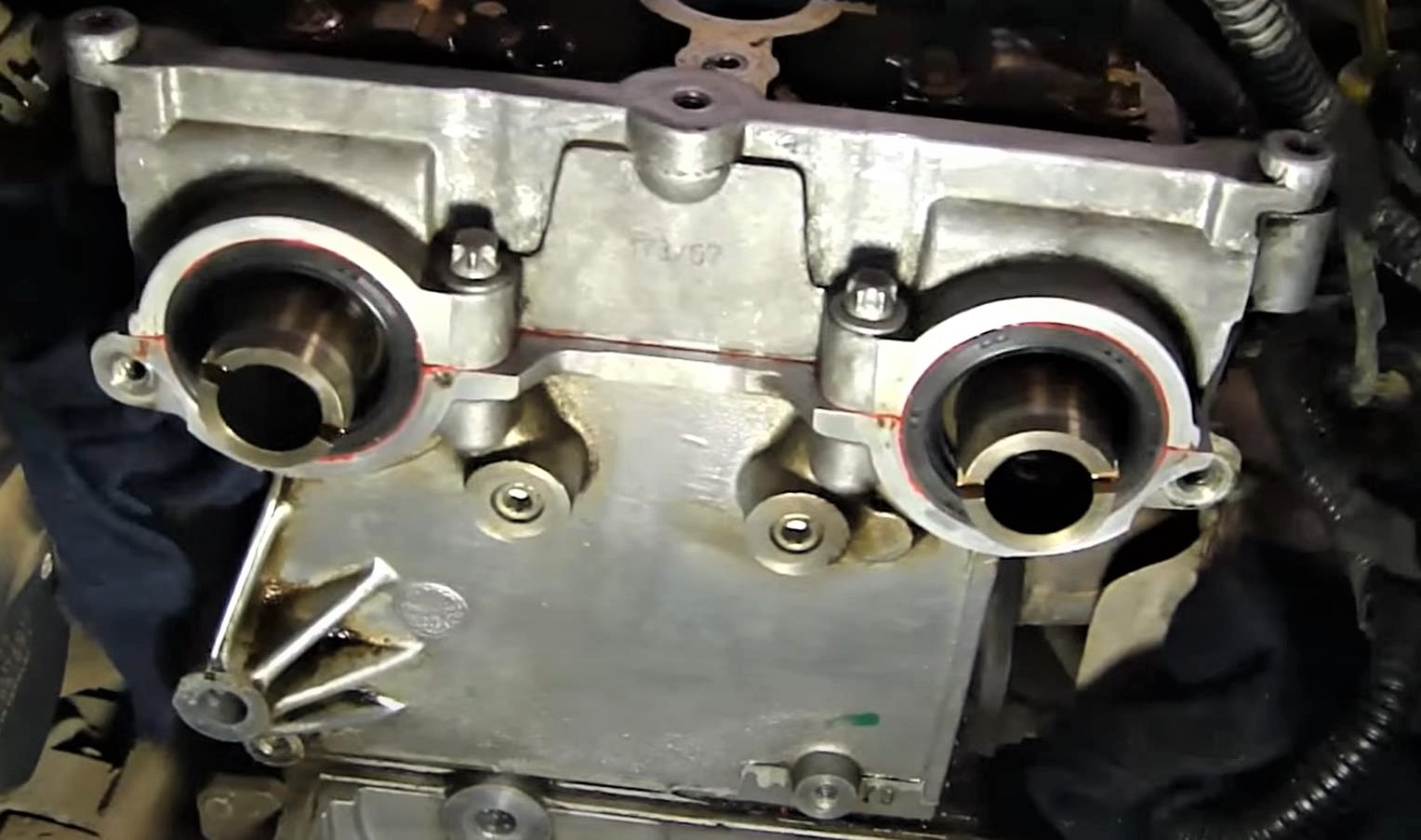 Замена сальников распредвала на Опель Астра