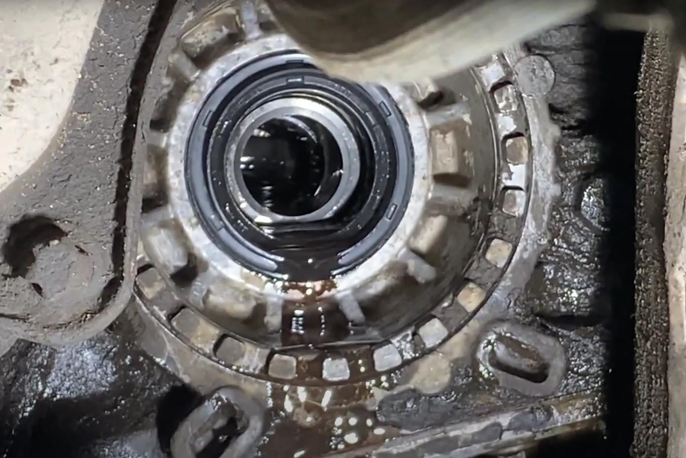 сальник привода на коробки передач Опель Астра