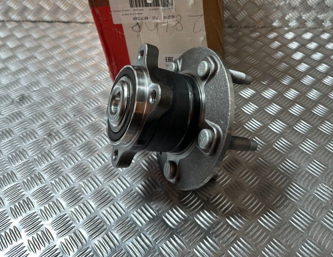 Новая задняя ступица на Опель