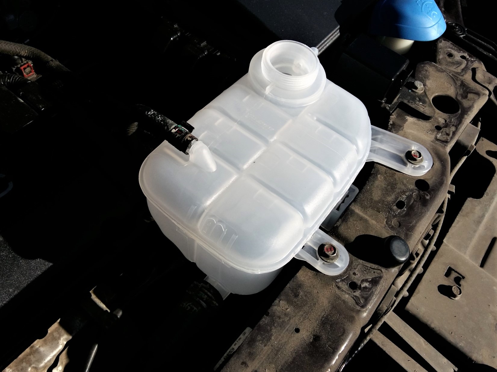 новый расширительный бачок на мокке