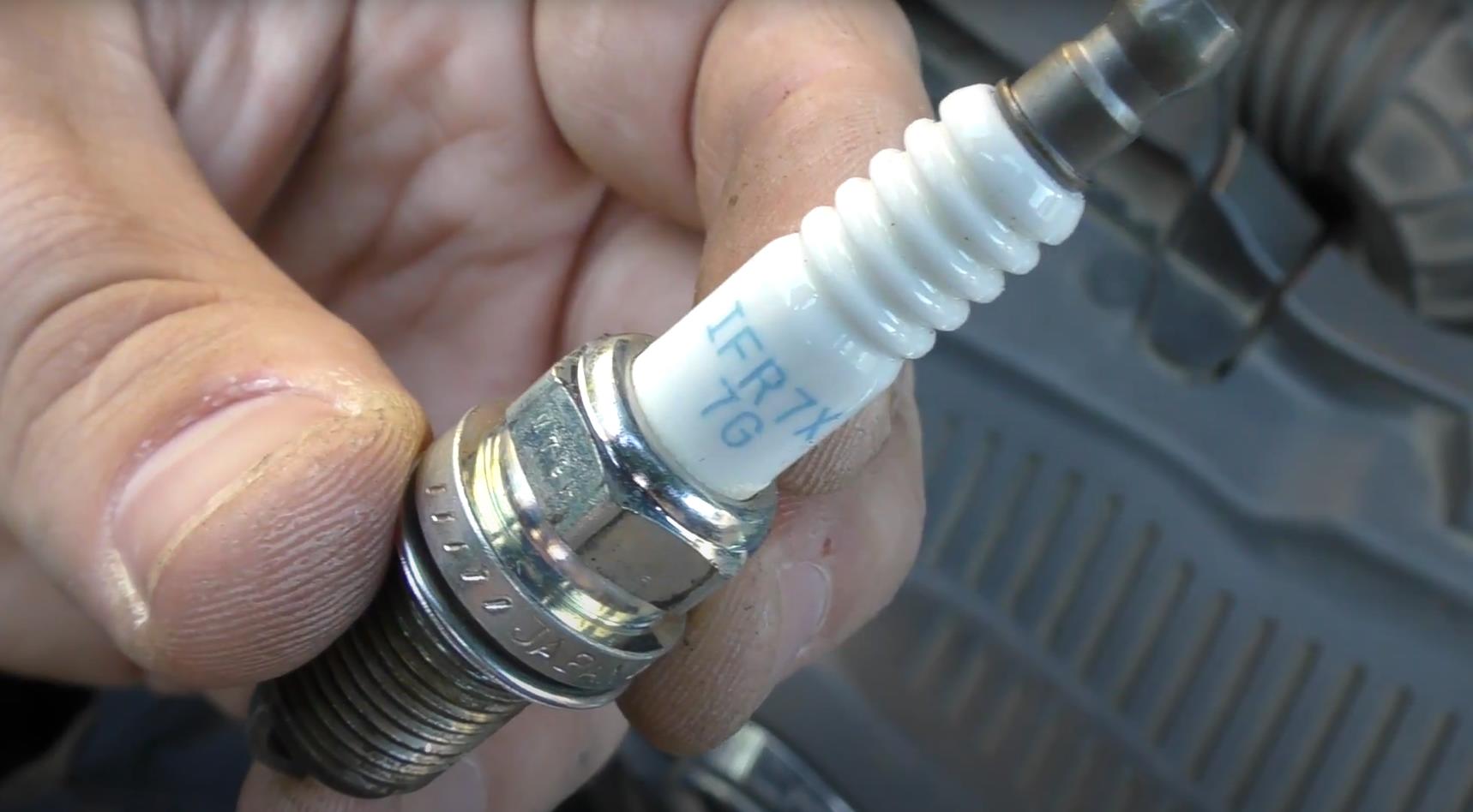 артикул свечей Опель Мокка