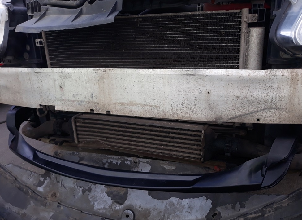 Замена радиатора кондиционера Опель Корса