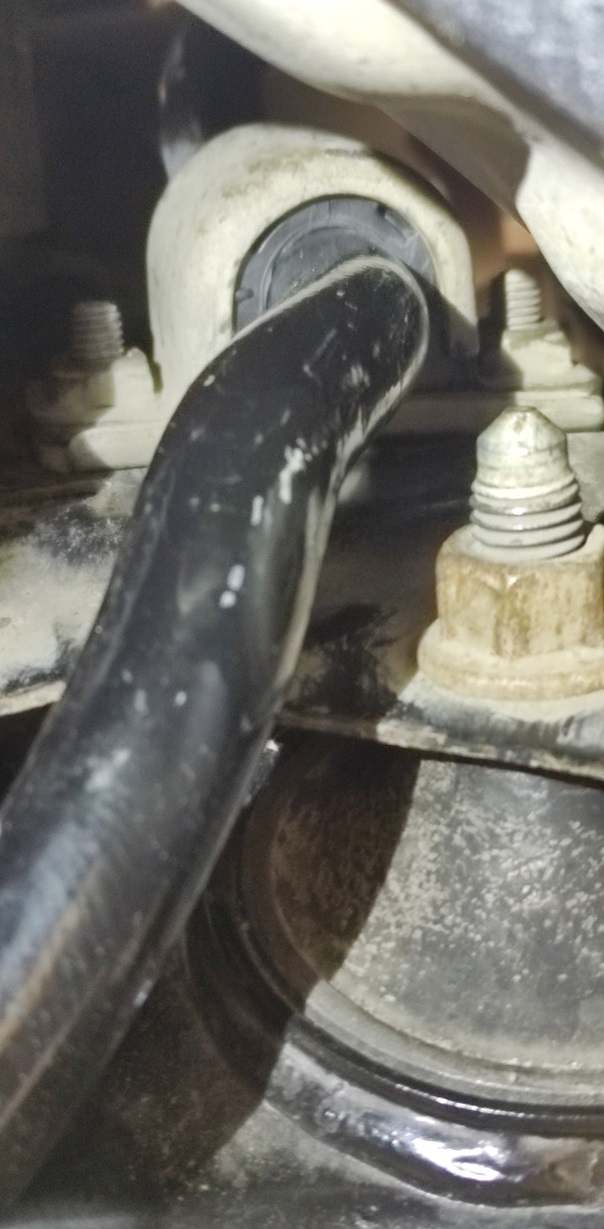 Замена втулок стабилизатора Опель Корса