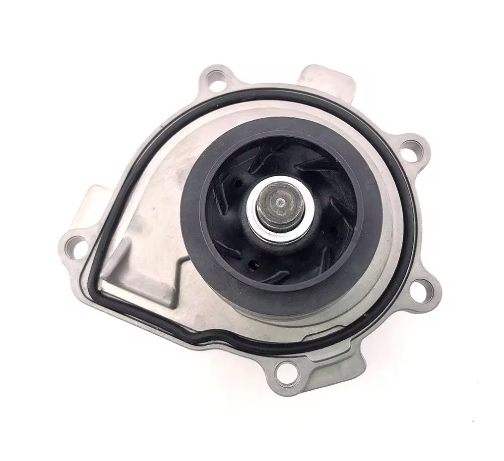 Новый водяной насос