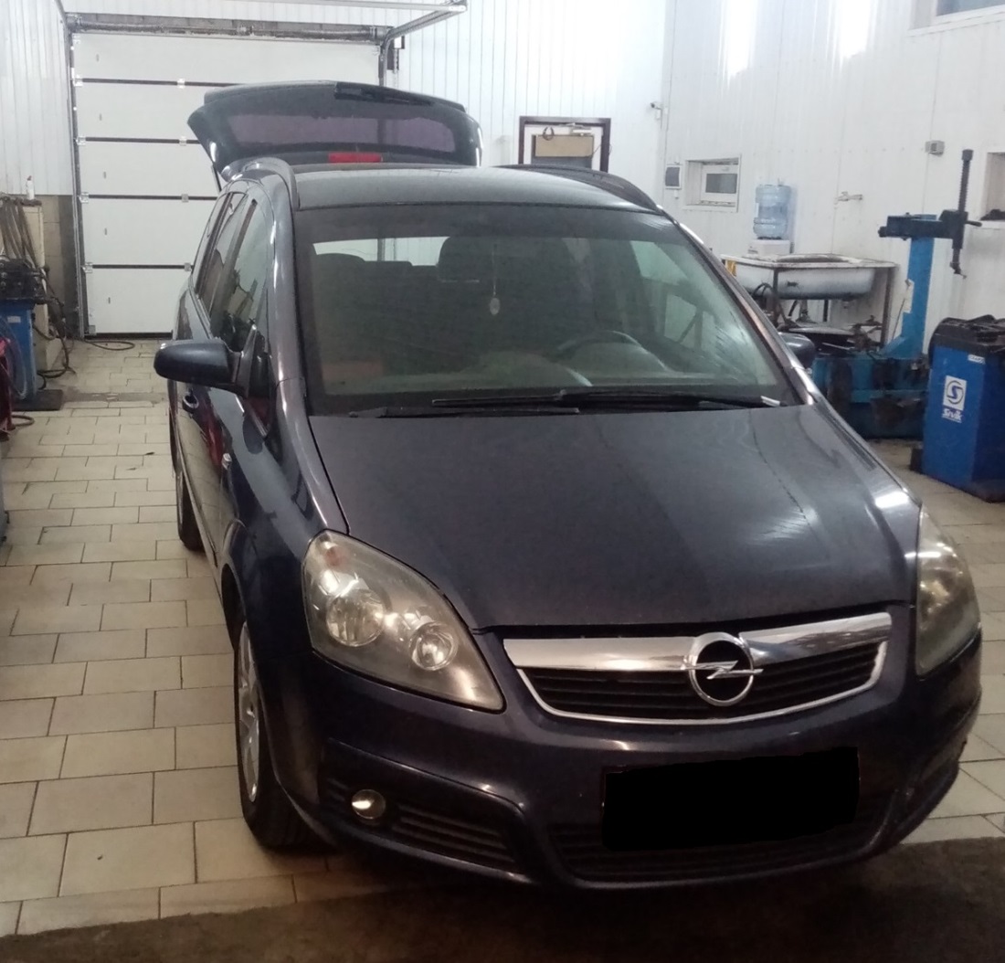 Опель Зафира перед заменой термостата