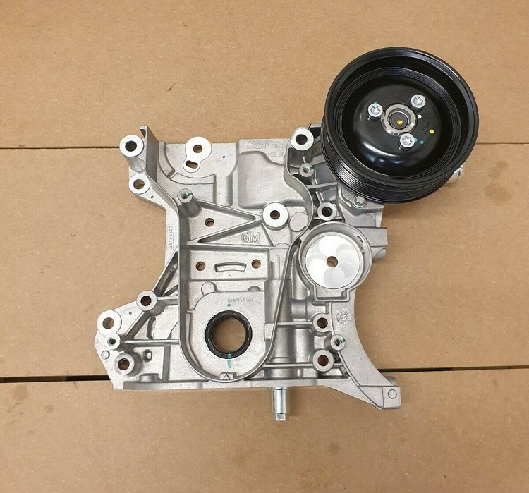 Новый масляный насос в передней крышке