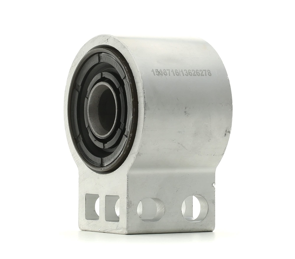 Новый сайлентблок переднего рычага