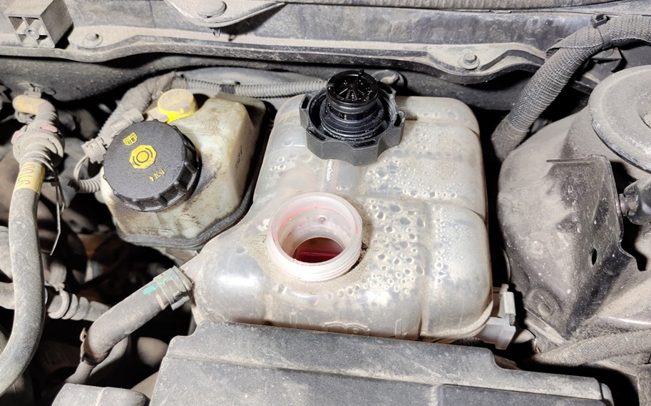 Замена охлаждающей жидкости Опель Инсигния