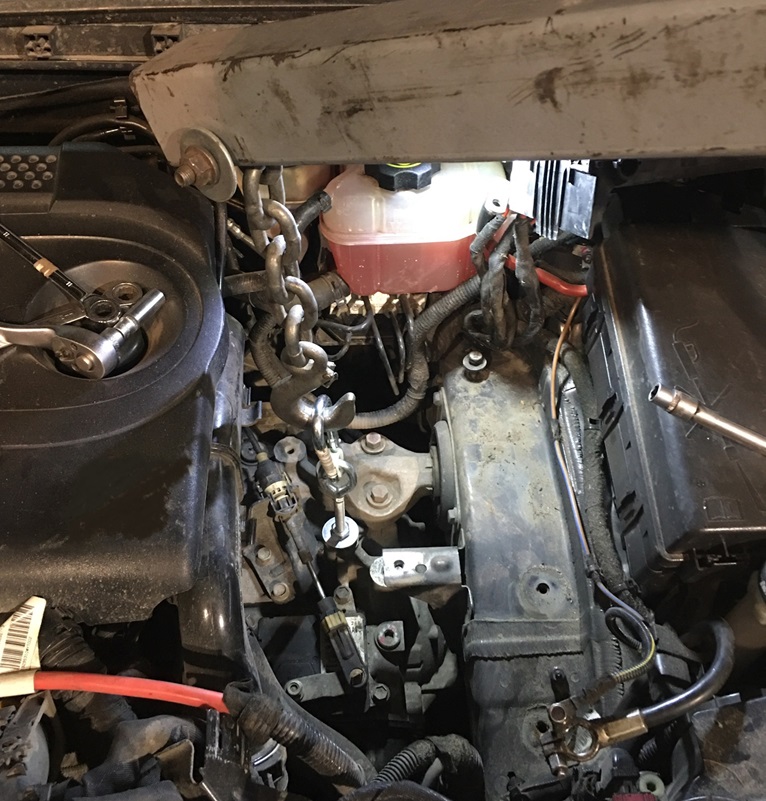 Замена опоры двигателя Опель Инсигния