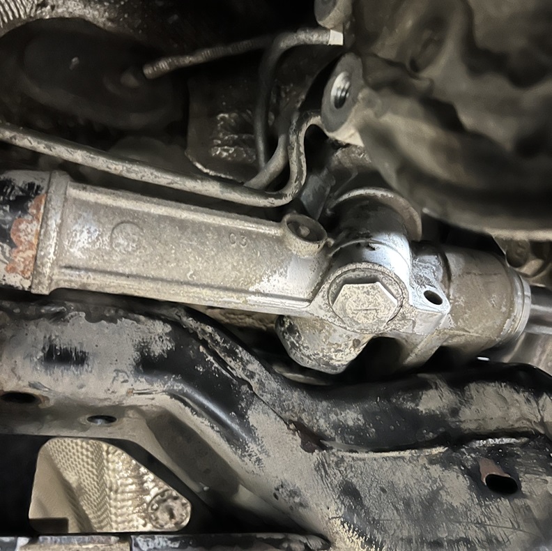 Замена рулевой рейки Опель Инсигния