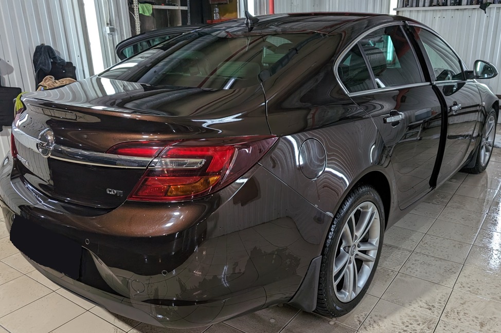 Опель Инсигния готовится к замене ступиц