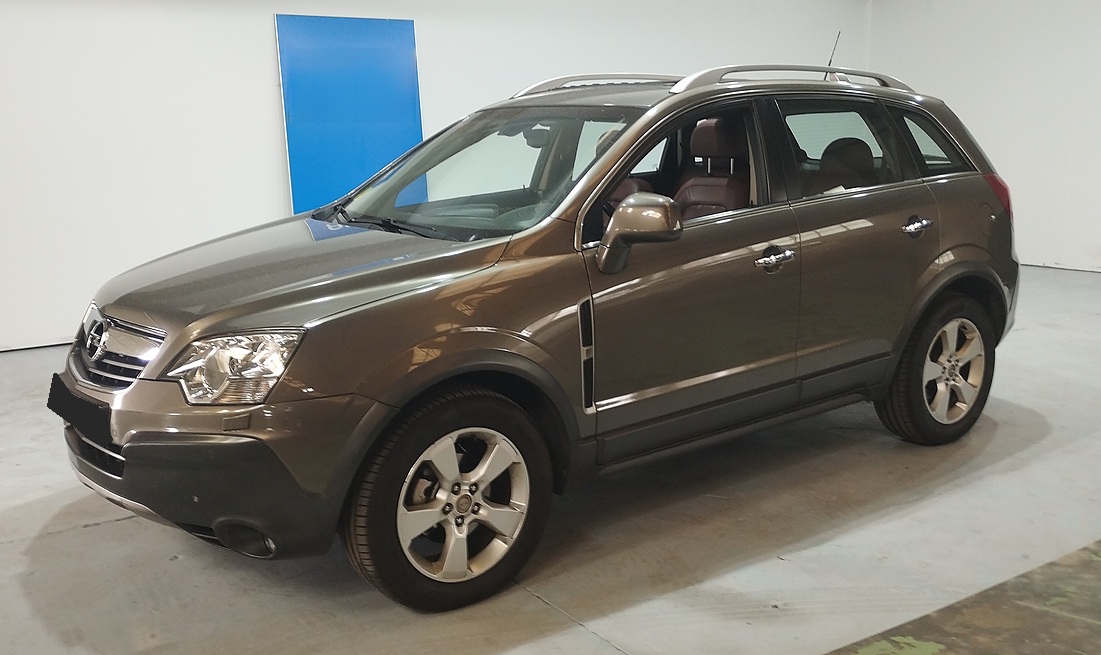 Опель Антара в автотехцентре на диагностике МКПП