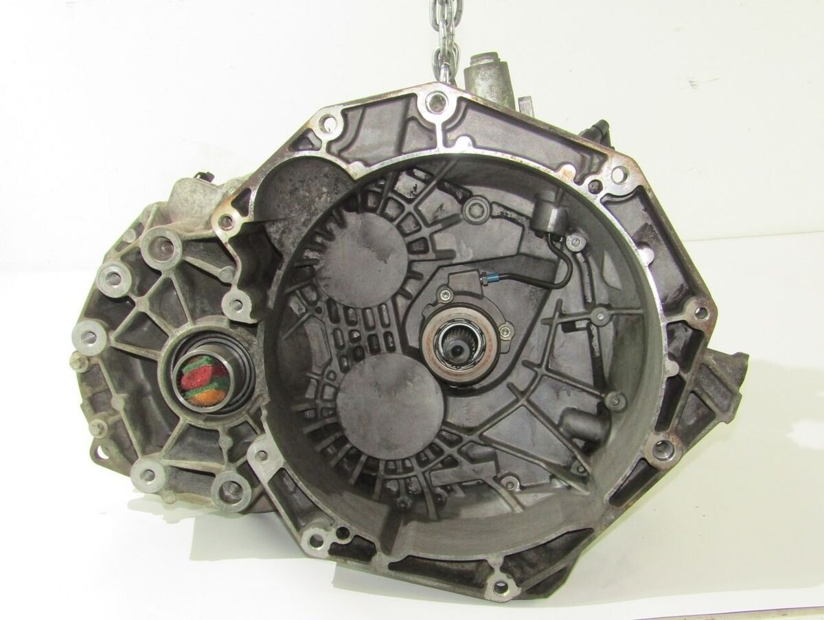 Механическая коробка F40 на Опель Антара