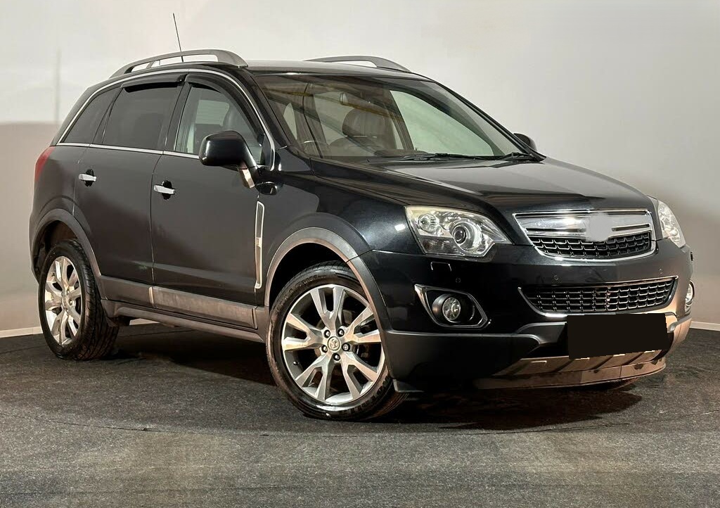 Опель Антара в автотехцентре после замены опорных подшипников