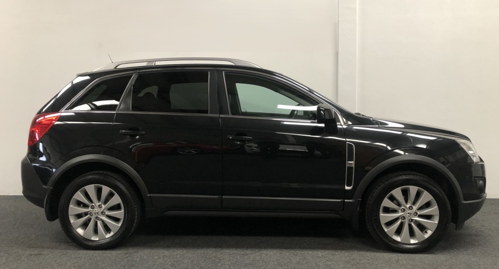 Опель Антара в автотехцентре после замены радиатора