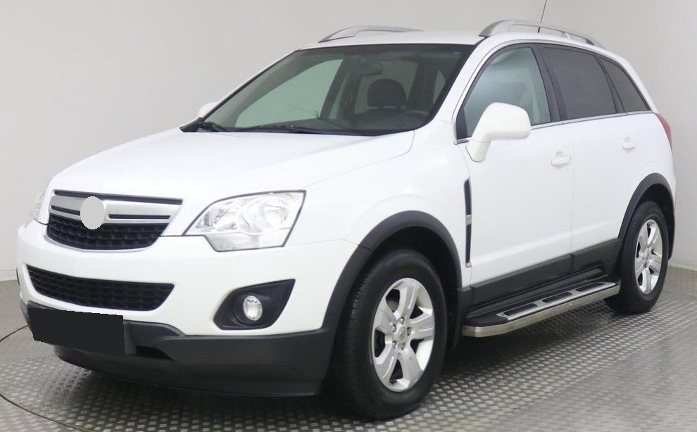 Опель Антара в автотехцентре после замены АКБ