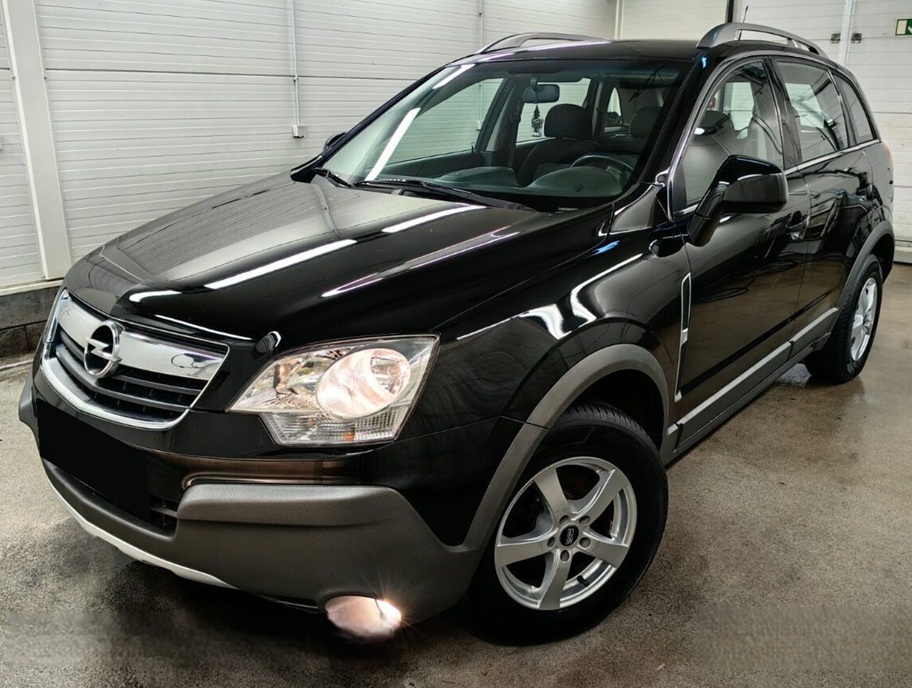 Опель Антара в автотехцентре готовится к замене ступицы