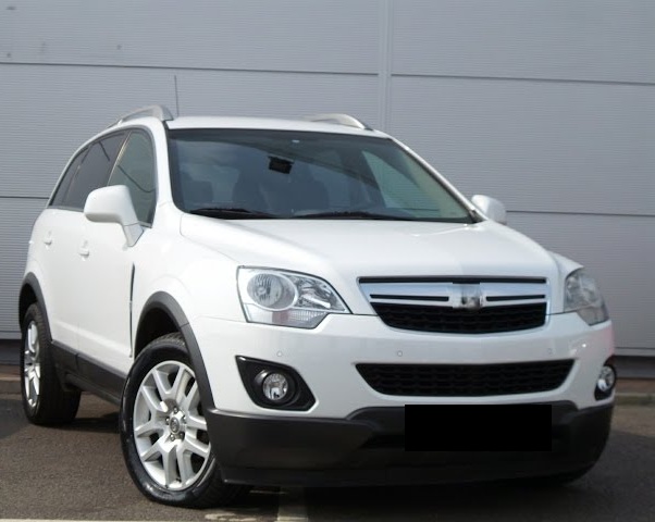 Опель Антара у автотехцентра после замены подшипника ступицы