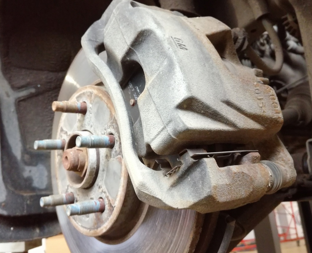 Замена суппорта Опель Антара