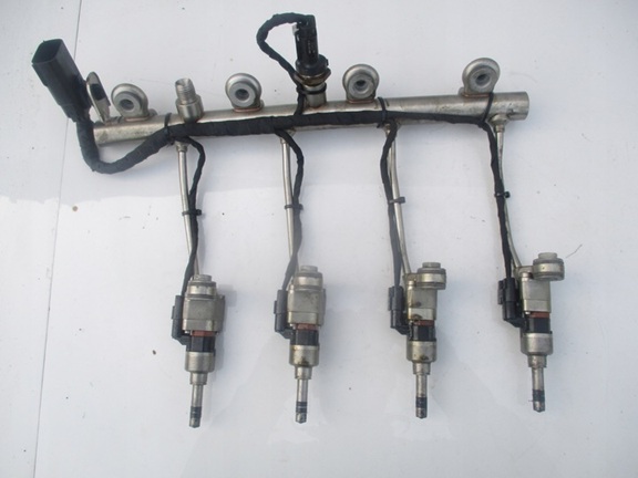 Рампа с форсунками перед промывкой