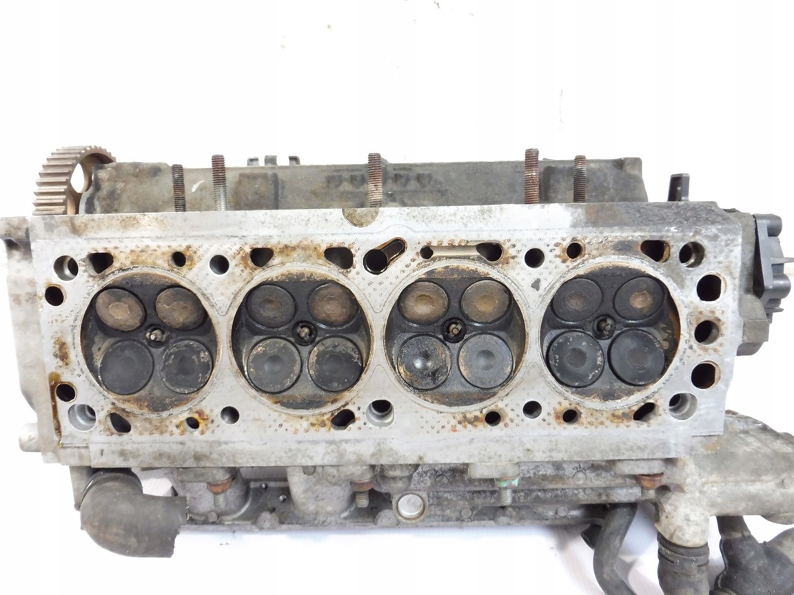 Головка демонтирована для ремонта