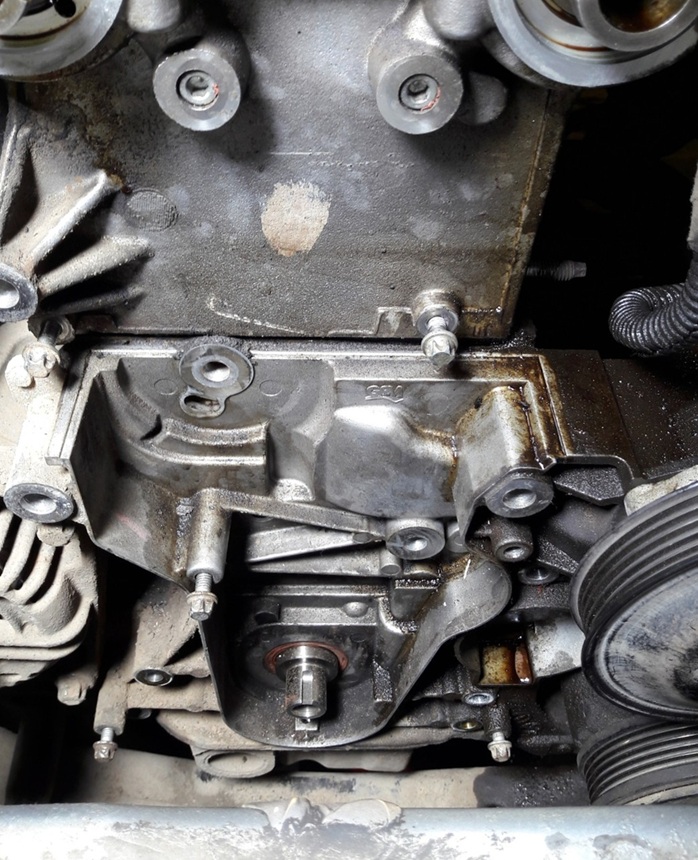 Замена масляного насоса Опель Астра