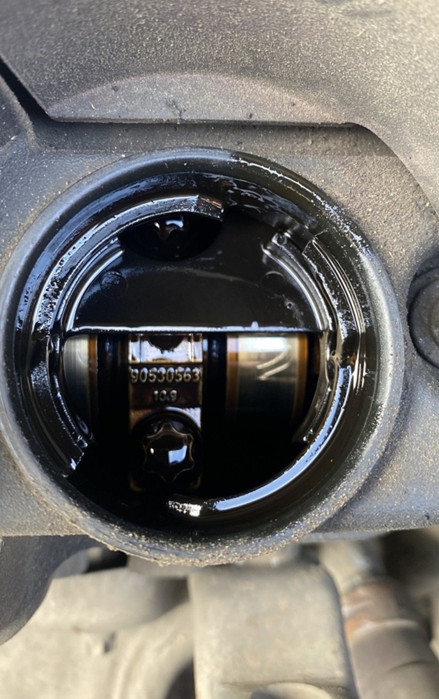 Замена масла в двигателе Опель Мерива