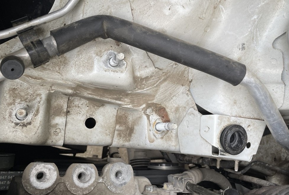 Замена опоры двигателя Опель Мокка