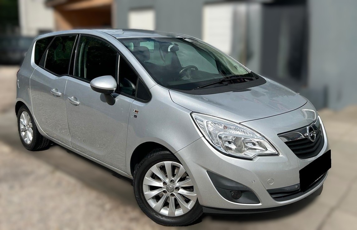 Опель Мерива после замены рулевых тяг в автотехцентре