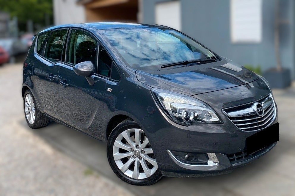 Опель Мерива после замены салонного фильтра в автотехцентре