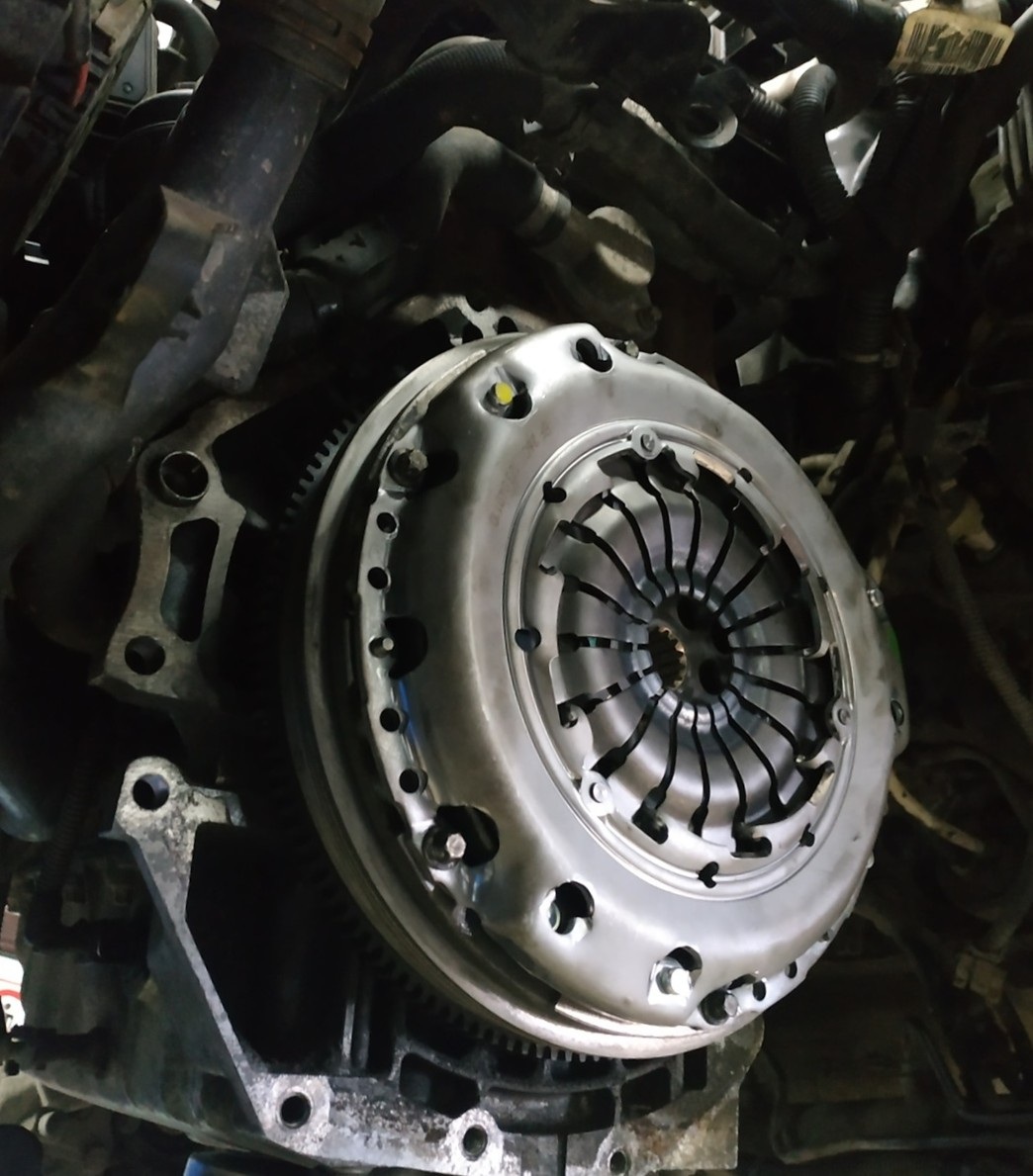 Замена сцепления робота Опель Мерива