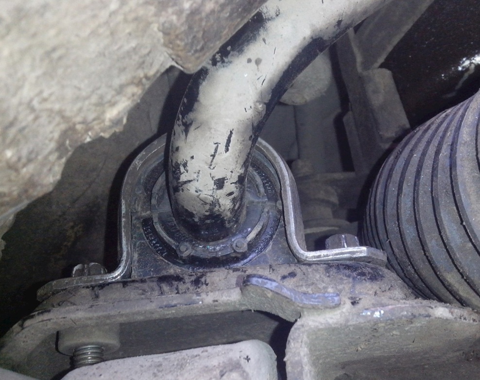 Замена втулок стабилизатора Опель Мокка