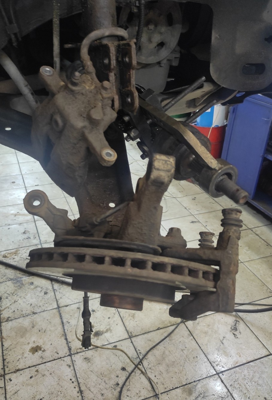 Замена ШРУСа Опель Мерива