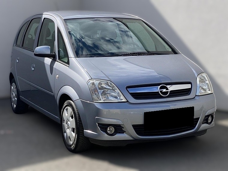 Опель Мерива после замены втулок стабилизатора в автотехцентре