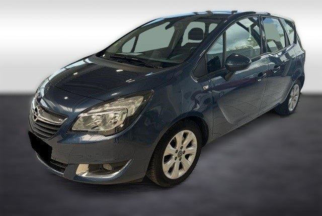 Опель Мерива после замены масляного насоса в автотехцентре