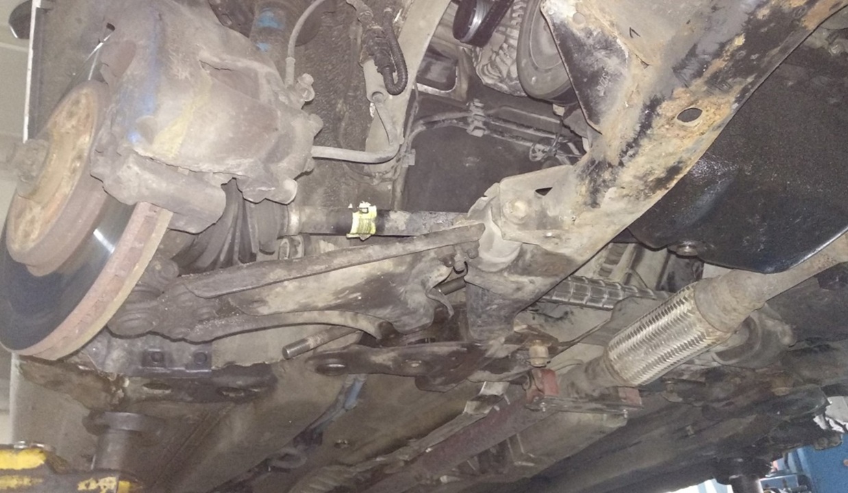 Замена рулевой рейки Опель Мерива