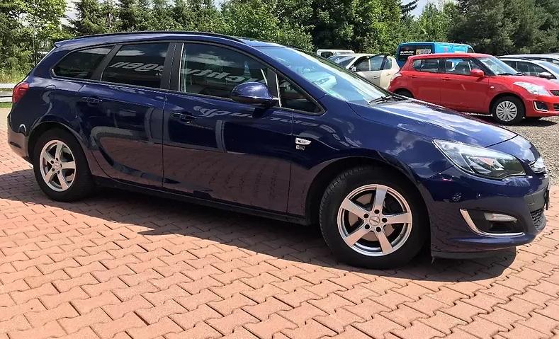 синий универсал Астра