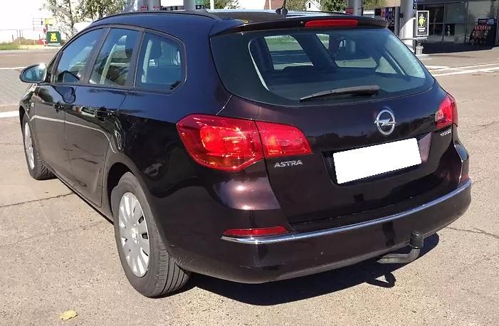 универсал Опель